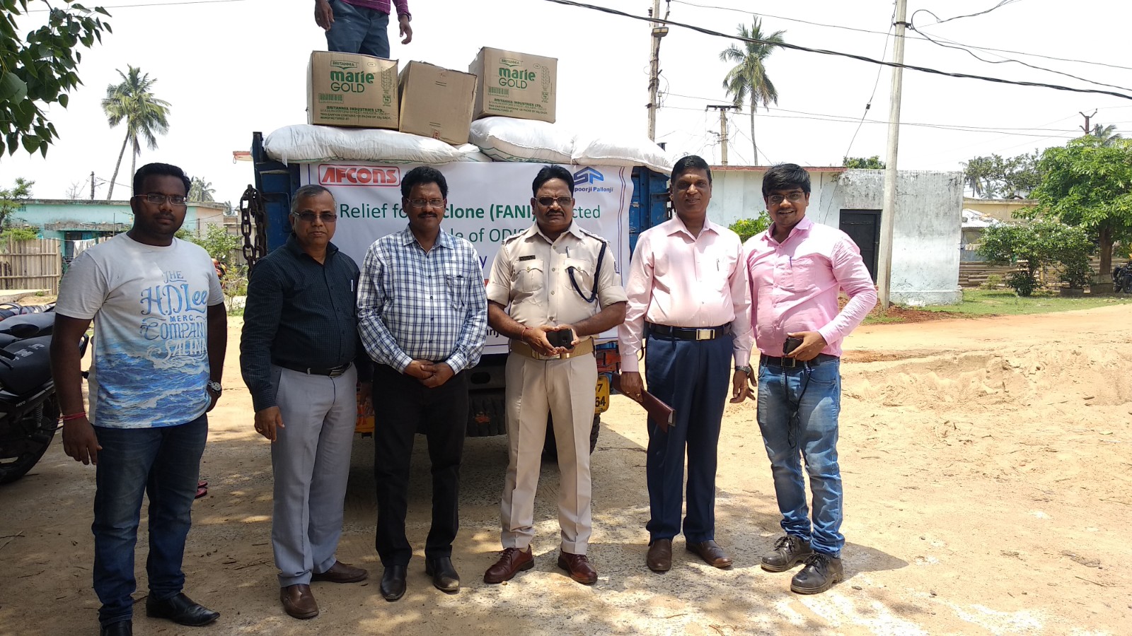 Afconians from Gopalpur site shared a truckload of food items and other essentials to help those affected by Fani cyclone