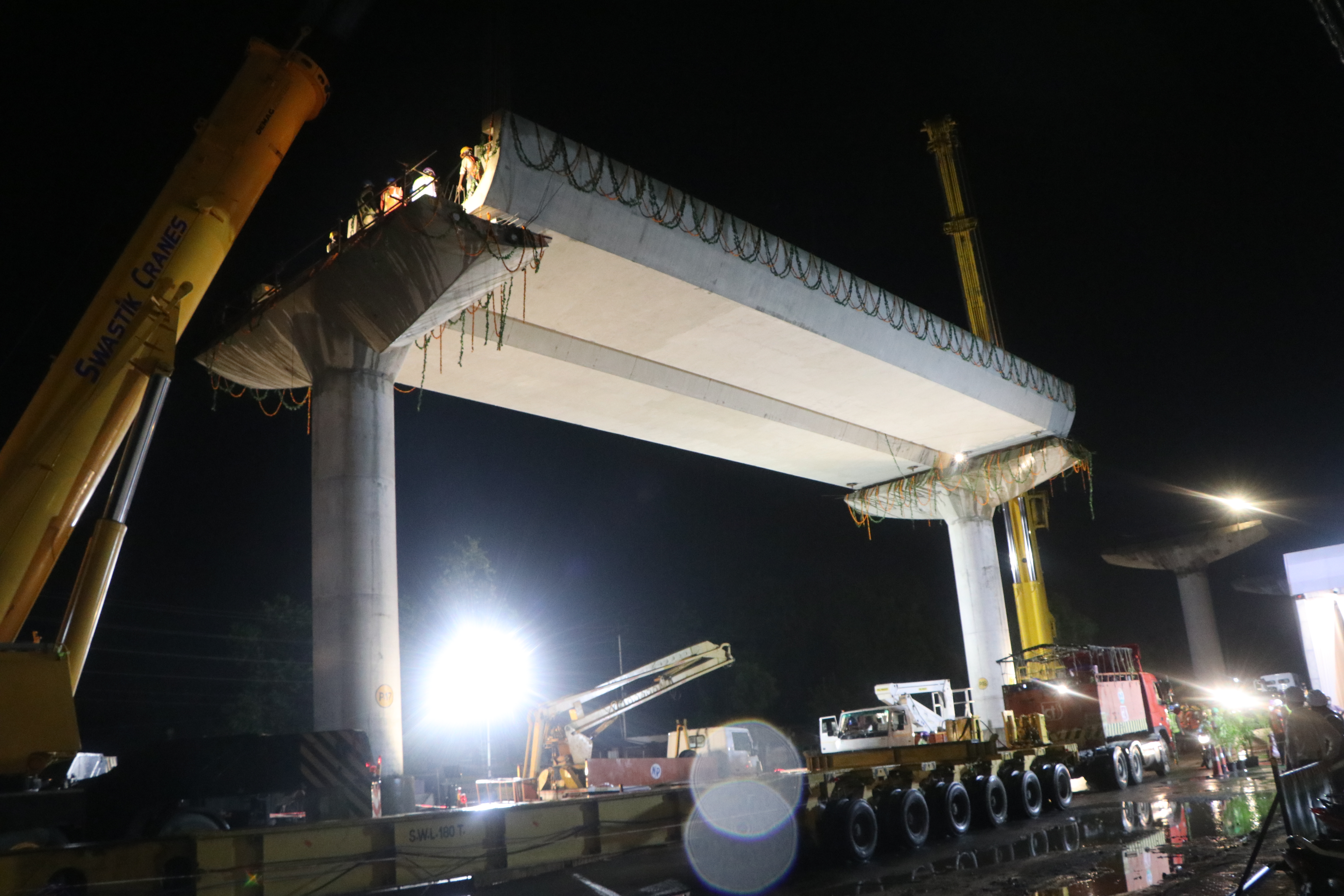 1st U-Girder erection at Kanpur Metro