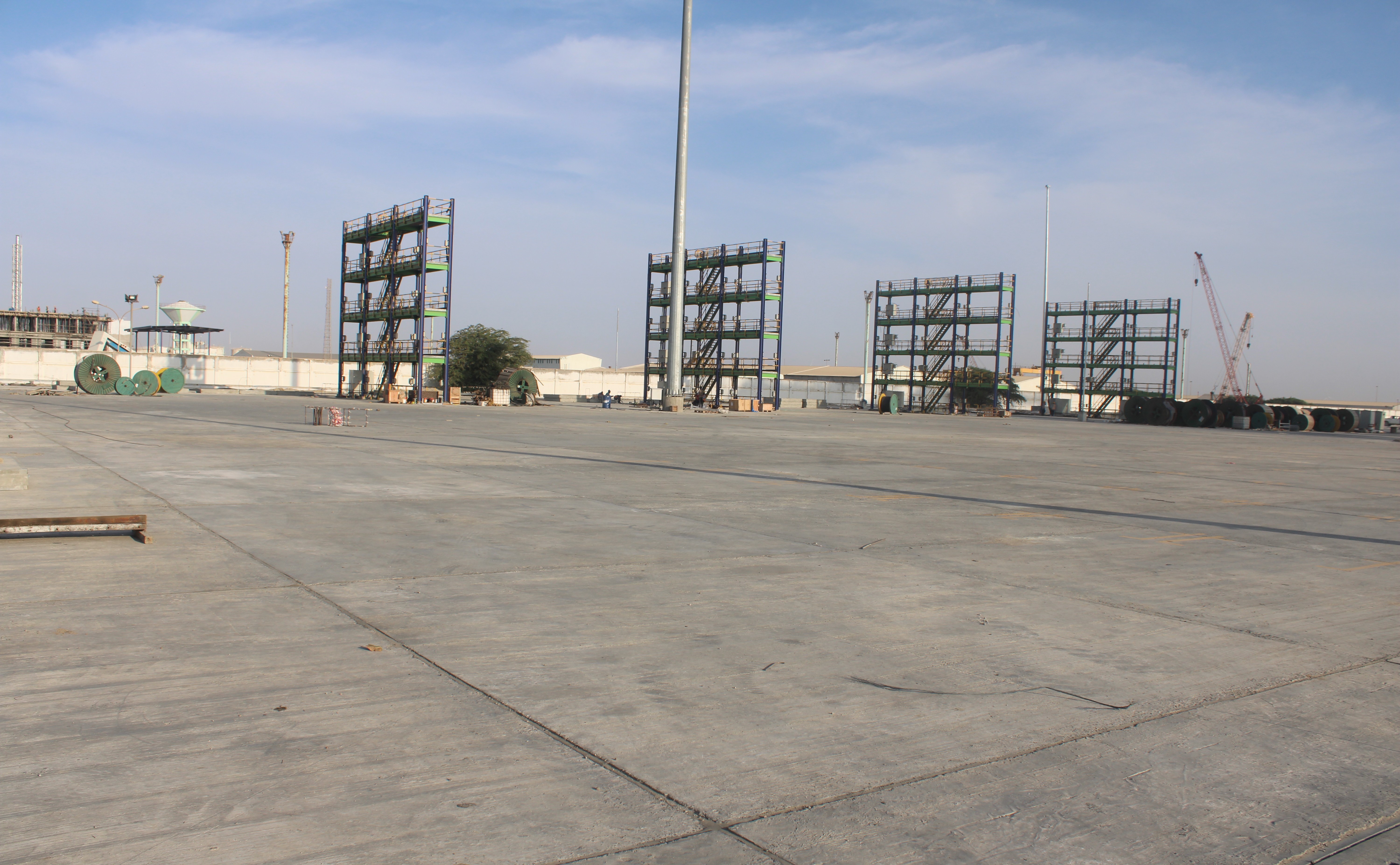 Container Yard - Reefer Gantry