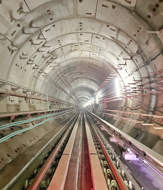 East West Metro, Kolkata