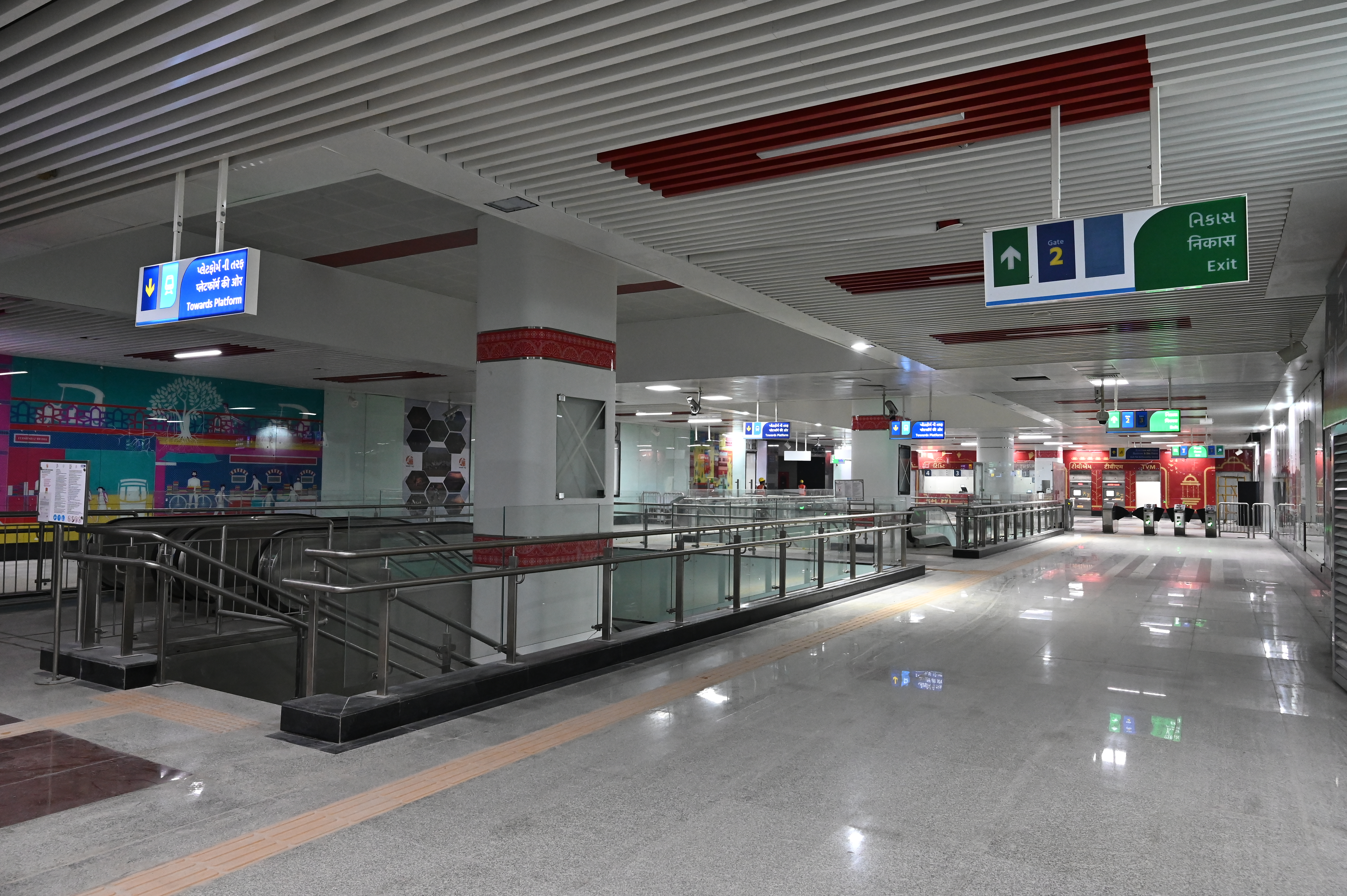 Station Concourse Level - Ahmedabad Metro