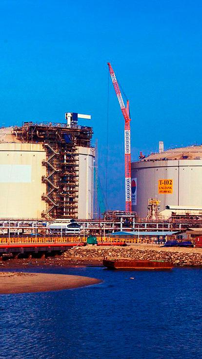 LNG Tanks, Kochi, India