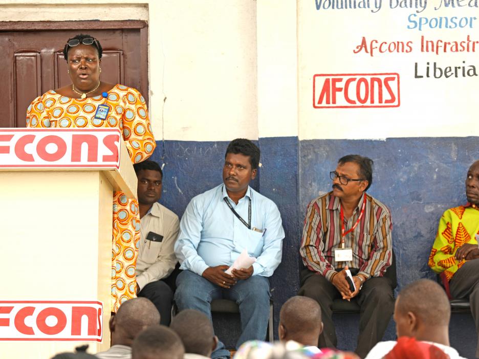 Felecia Sackey Doe-Sumah, Assistant Minister for Bureau of Basic and Secondary Education, Liberia, thanks Afcons for the voluntary meal programme started to bring in more kids to schools