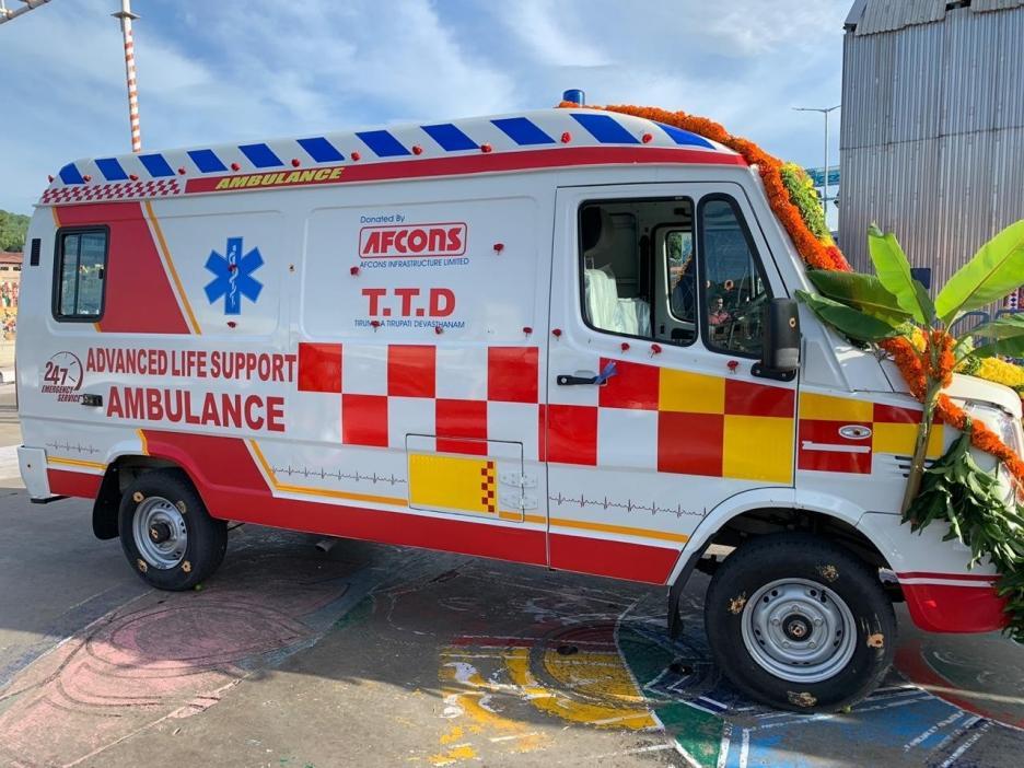 Afcons dona una ambulancia de alta complejidad a Tirumala Tirupati Devasthanams (TTD) en Tirupati.