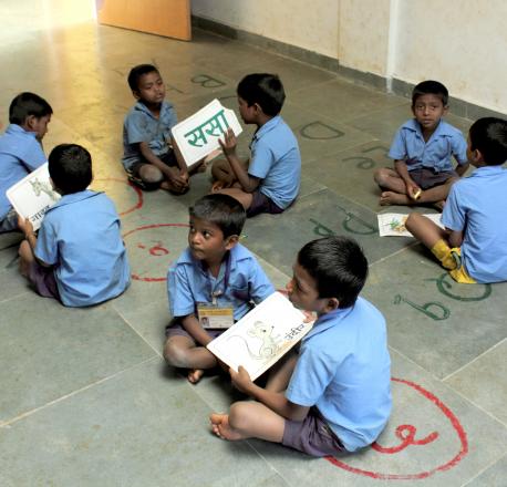 Afcons a participé au projet Ashramshala en collaboration avec la Pratham Education Foundation pour le développement physique, mental et éducatif des enfants des tribus